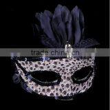 High End Imitation Feather Headdress Mask Masquerade Fashion Cool Indian White Ball Masks for Party Favor Products 2016 thumbnail-6
