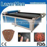 Garment Fabric Laser Cutter Machine Price / Laser Cloth Cutting Machine LM-1325 thumbnail-1