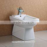 Modern Ceramic Bidet With Faucet Hole thumbnail-1
