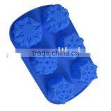 Silicone Cake Mold thumbnail-1