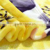Plain Style and Knitted Technics Flannel Blanket