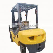 Best Selling New Arrival Lifting Machine Komatsu 3 Ton Mini Diesel Forklift in the Yard