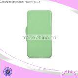 Plastic Easy Travel Smile Bear Personalized Travel Wet Wipe Case