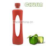 Transparent Glass Water Bottle With Heat-resistant Silicone Sleeve and Fruit Infuser thumbnail-5