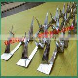 Security Razor Spike on Top of Fence thumbnail-1