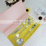 Ceramic Handle Stainless Steel Set Spoon and Fork Set thumbnail-4