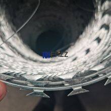 Security Concertina Bto-22 Made of Galvanized Steel 30cm Diameter Razor Wire thumbnail-2