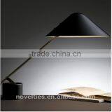 Metal Decoration Contemporary Tabel Desk Lamp thumbnail-1