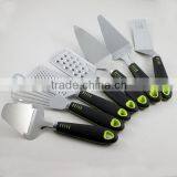 Plastic Handle Flat Cheese Grater and Food Spatular thumbnail-1