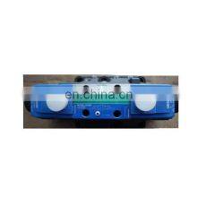 Hydraulic Eaton Vickers Solenoid Valve DG5V-7-6C-T-M-U-B5-40 thumbnail-1