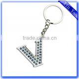 Cheap Promotional Metal Silver Rhinestone Letter v Keychain