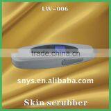 (CE Approval)LCD Screen Portable Ultrasonic Skin Scrubber Beauty Equipment (LW-006) thumbnail-2