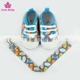 Fashion Rugby Pattern High Quality Newborn Crib Shoes Baby Shoes Matching Pacifier Clip thumbnail-3