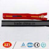 High Quality Custom Puller Contrast Color Plastic Zipper , Bag Zipper thumbnail-2