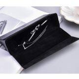 ​Crush-resistant Folding Myopic Glasses Case; Personalized and Creative Sunglasses Case thumbnail-2