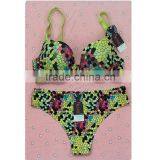 Latest Design Hot Sexy Women's Seamless Front Close Bra and Thong Set thumbnail-1