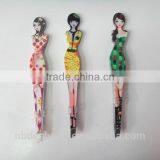 Plastic Slanted Tweezers thumbnail-1