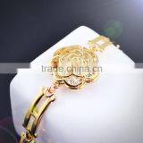 18k Gold Camellia Crystal Sparkle Diamond Hollow Chain Bangle Bracelet thumbnail-6