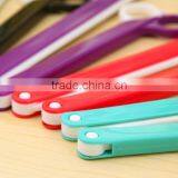 2015 New Plastic Bread Bag Sealer Clip/Scissors-shaped Bag Closure Plastic Clip thumbnail-3