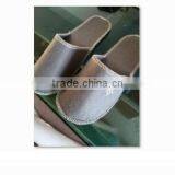 Cheap Folding Soft & Convenient Felt Slippers thumbnail-1