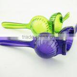 41024 Lemon and Lime Juice Squeezer thumbnail-4