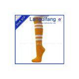 2014 New Design Football Cotton Socks Custmed Soccer Stockings in Guagnzhou Factory thumbnail-2