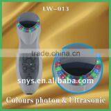 LED Seven Color Photon and Ultrasonic Beautiful Instrument (LW-013) thumbnail-1