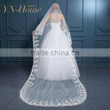 High Quality Fabric Graceful Perfect Long Tulle Wedding Veil With Appliqued Bridal Veils thumbnail-5