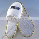 High Quality Fashionable Comfortable and Cheap Slippers thumbnail-1