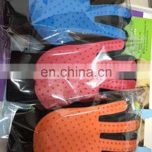 Pet Grooming And Cleaning Gloves Gift Set Premium Animals Deshedding Gloves Pet Hair Remover Mitts For Dogs Cats Rabbits Horses thumbnail-5