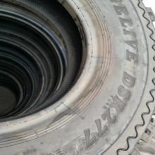 1100R20 Double-deck Truck Tyre thumbnail-2