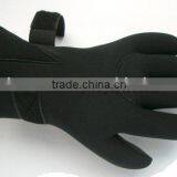 Diving Glove thumbnail-1