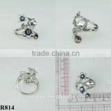 Hot Sale Crystal Ring Fashion Young Plated Silver Flower Ring R814 thumbnail-2