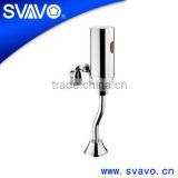 Chromed brass automatic urinal flusher
