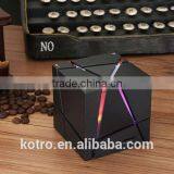 Unique Promotional Gift Qnoe AUX 2 Bass Speaker TF Card FM Radio MIC Handsfree LED Speaker Mini 3W LED Bluetooth Speaker