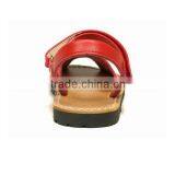 2016 Good Quality Leather Flat Feet Red Sandals for Girls thumbnail-5