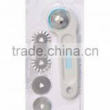 28mm Plastic Bent Handle Rotary Cutter - Knives Wholesale thumbnail-3