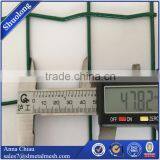 12 Gauge 2x4 Green PVC Coated Welded Wire Mesh Fence Panels