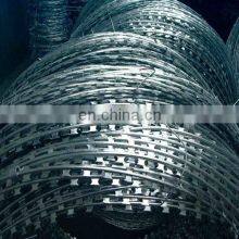 Poland 900mm Coil Thermal BTO-22 Concertina Razor Barbed Wire Low Price thumbnail-3