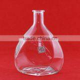 Hotsale Heart Shape Whiskey Bottles Embossed Whiskey Bottles 1litter Beverage Bottles