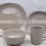 16pcs Hot Sell Three Color Glazed Ceramic Dinner Set With Color Box in Stock thumbnail-2