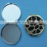 Foldable Small Metal Makeup Mirror thumbnail-1