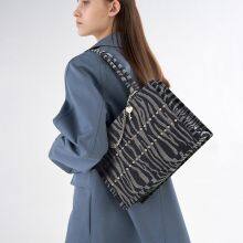 2023 Spring New Commuter Tote Bag Portable Underarm Bag Female Large Capacity Canvas Bag thumbnail-2