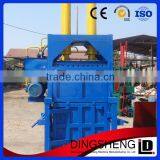 Low Cost Used Colthes Hydraulic Baler Machine thumbnail-1