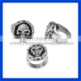 2014 Wild And Fashions Skull Head With Bones Carved Ring China Gold Supplier
