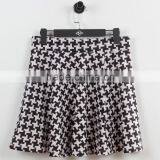 F5S43015 European Style Women Houndstooth Printed Flippy Skirts thumbnail-5