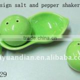 Pea salt and pepper shaker