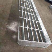 Direct Selling Galvanized Steel Grating Anti-skid Stainless Steel Platform Steel Grating Toothed Step Plate Heavy Steel Grating thumbnail-1