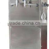 Semi-automatic Liquid Filling Machine in Hot Sale