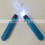 Needle Threader With Light thumbnail-4